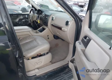 2005 Ford Expedition Limited z USA, uszkodzony, nr VIN 1FMFU19585LA49631